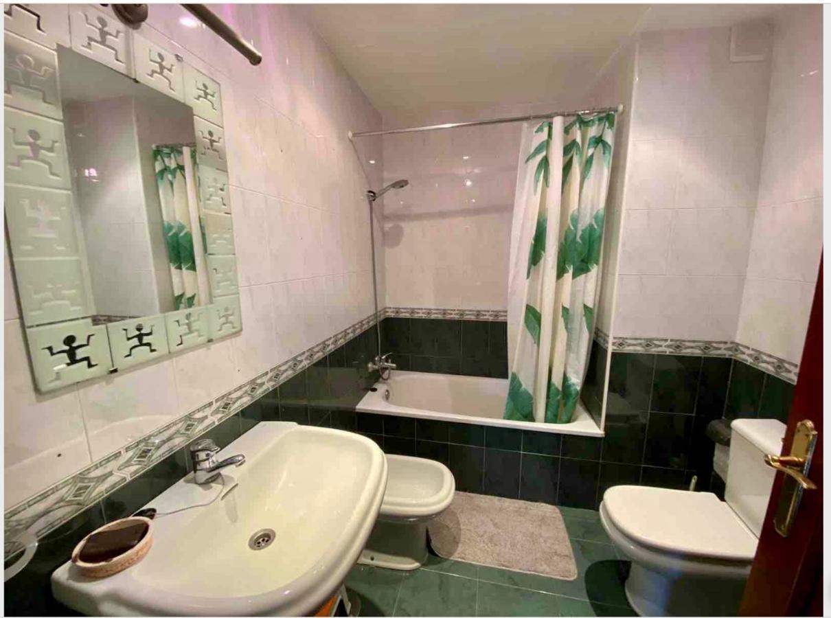 Apartamento Centro Cangas De Onis Apartment Exterior photo