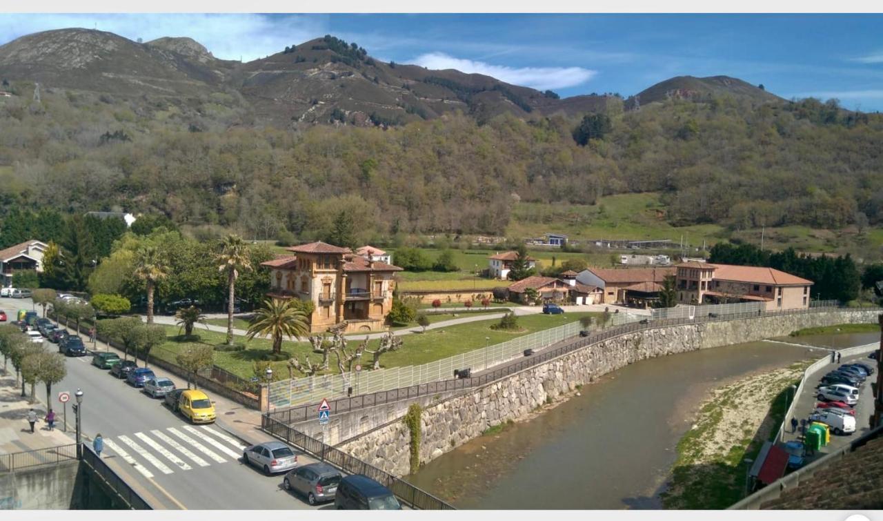 Apartamento Centro Cangas De Onis Apartment Exterior photo